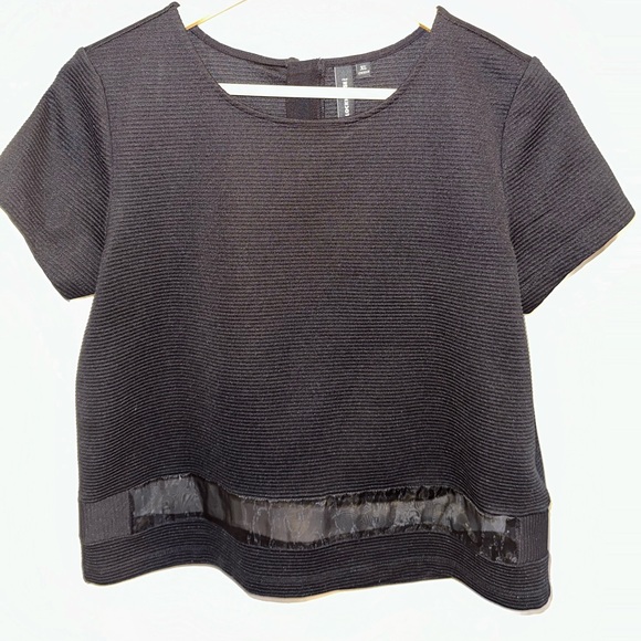 Boxy, black top with sheer lower hem - Picture 1 of 11